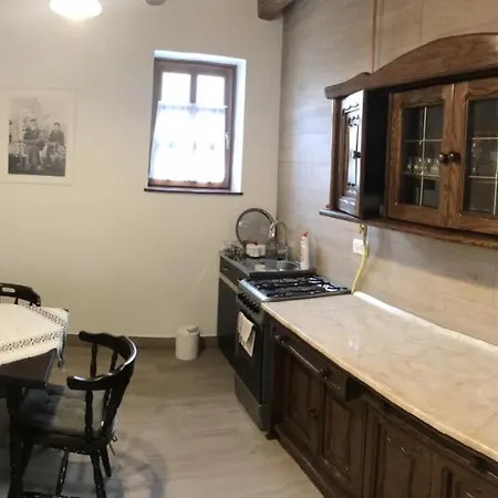Porrogi Fenyo Vendeghaz Apartament