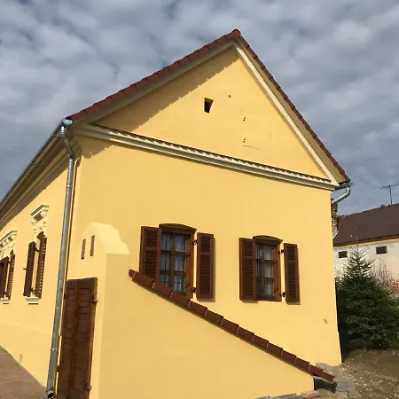 Porrogi Fenyo Vendeghaz Apartament