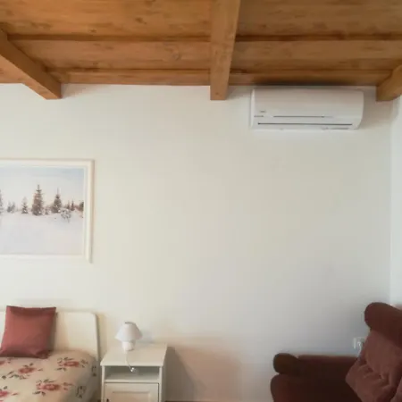 Porrogi Fenyo Vendeghaz Porrog